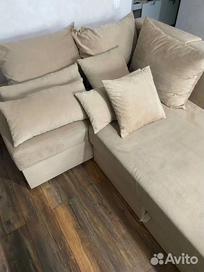 Угловой диван антивандальный