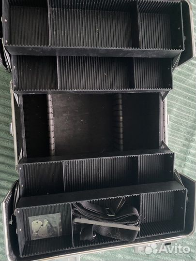 Чемодан для косметики