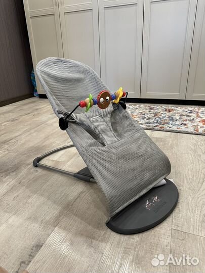 Кресло-шезлонг BabyBjorn Bliss Mesh Серый