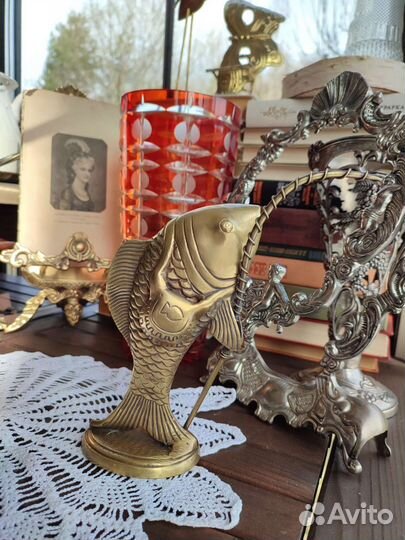 Бронзовая статуэтка