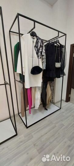Стойки для магазина одежды, стойки для вешалок
