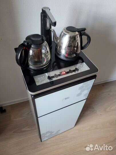 Кулер чайный столик