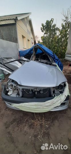 Запчасти на Toyota avensis