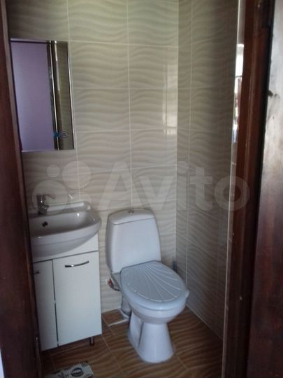 Комната 20 м² в 4-к., 3/3 эт.