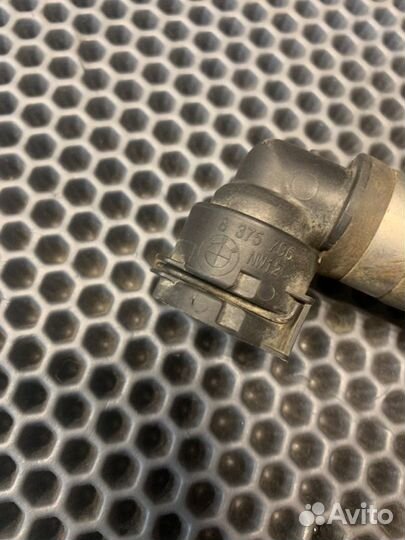 Патрубок системы охлаждения задний Bmw X7 G07