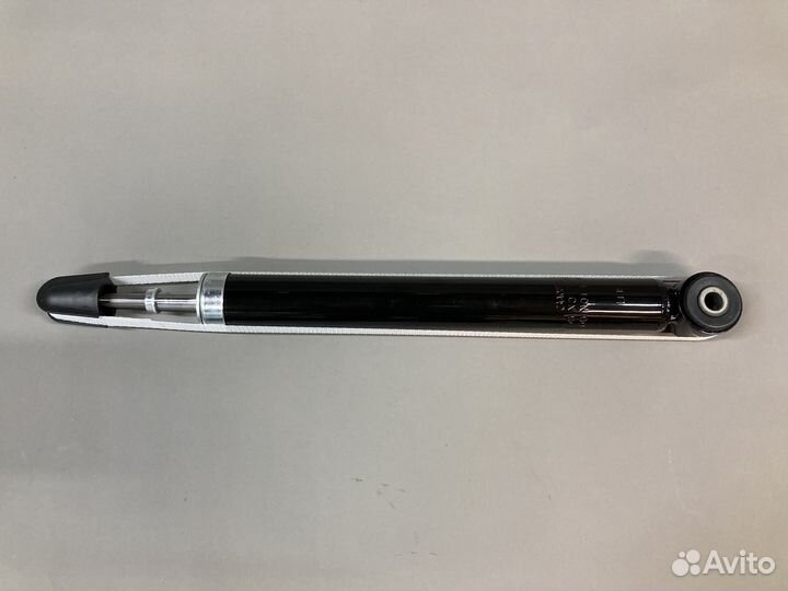 Амортизатор задний nissan cube Z10