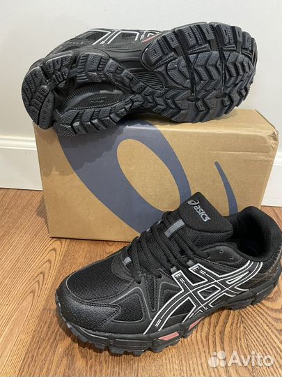 Кроссовки мужские asics осенние 41,43р