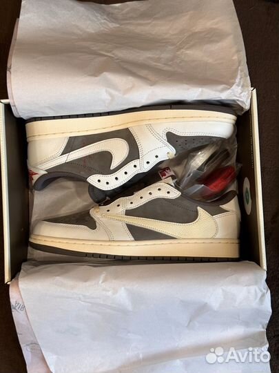 Travis Scott Nike Air Jordan 1 Low Reverse Mocha