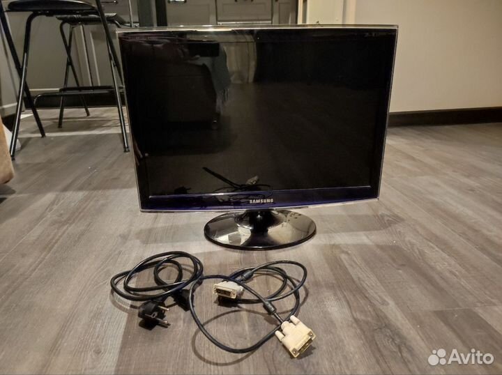 Монитор Samsung t220g