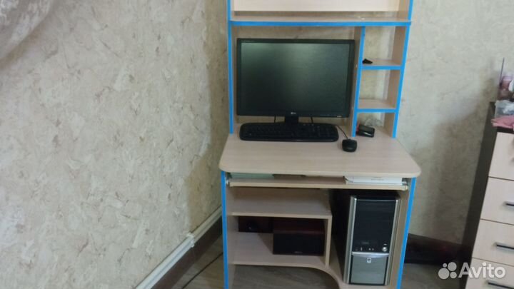 Компьютерный стол б/у