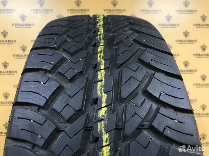 Cooper Discoverer ATS 235/65 R17 104T