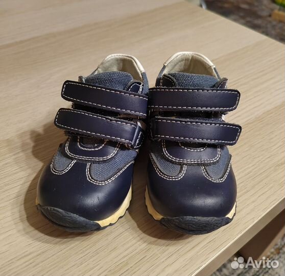 Кроссовки для мальчика