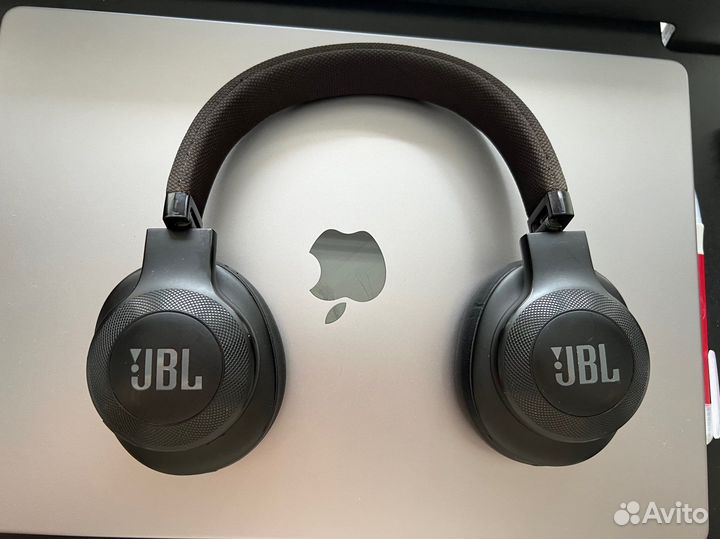 JBL E55BT Беспроводные наушники