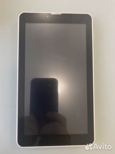 Планшет supra M725G