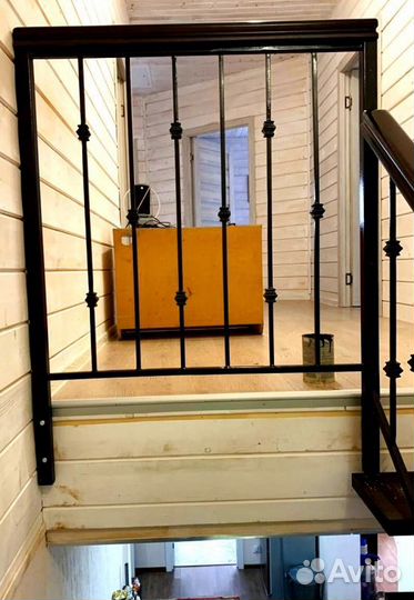 Обшивка ступеней Ясенем