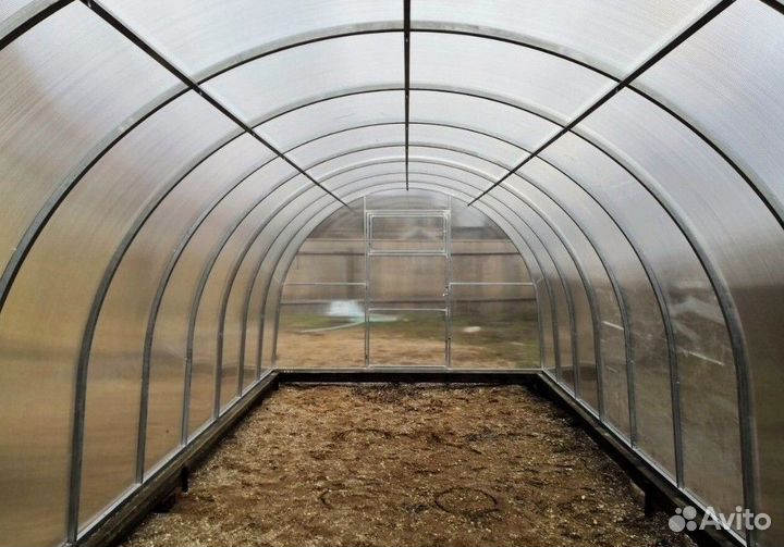 Теплица из поликарбоната