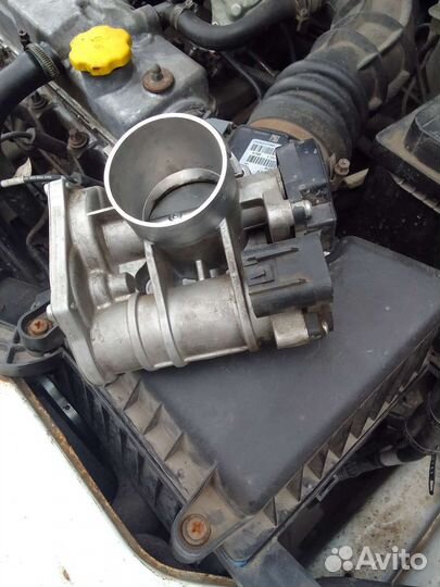 Дроссельная заслонка ваз