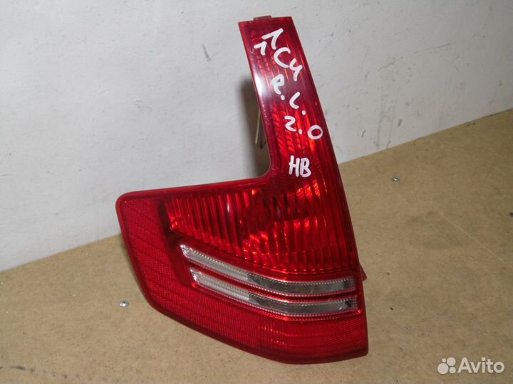 Фонарь задний левый Ситроен С4 хетчбек