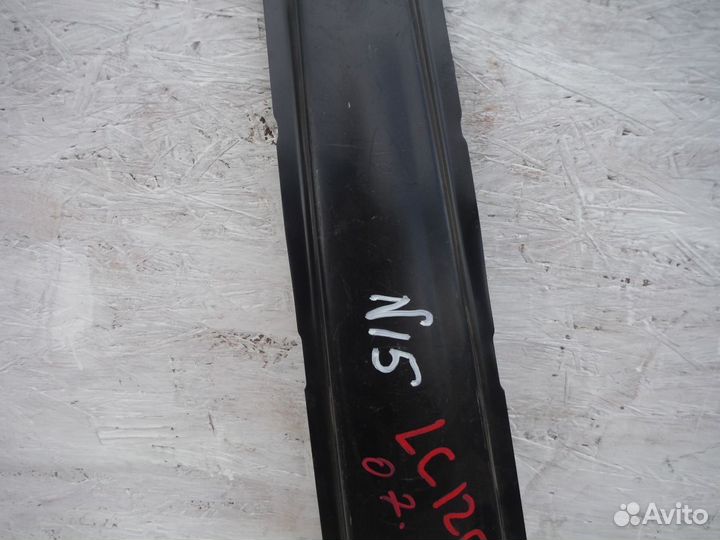 Стойка средняя правая Land Cruiser Prado 120 2007