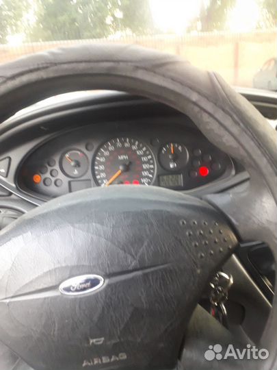 Ford Focus 2.0 AT, 2001, 156 000 км