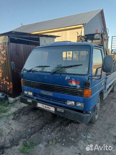 Mazda Titan, 1990