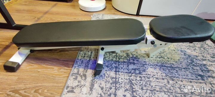 Штанга и стойка. Скамья для жима.Гриф