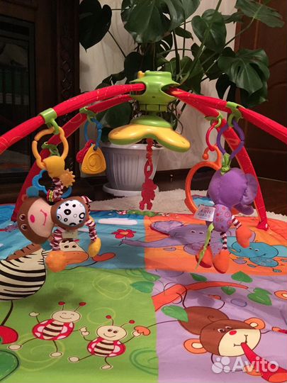 Развивающий коврик Tiny Love Разноцветное сафари