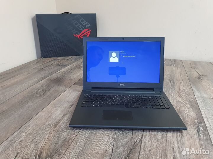 Dell inspiron в хорошем состоянии