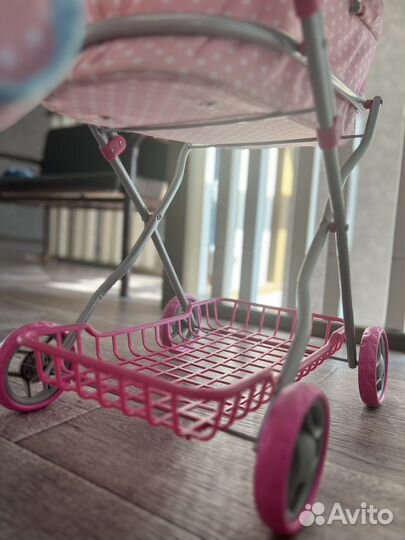 Игрушечная коляска для кукол