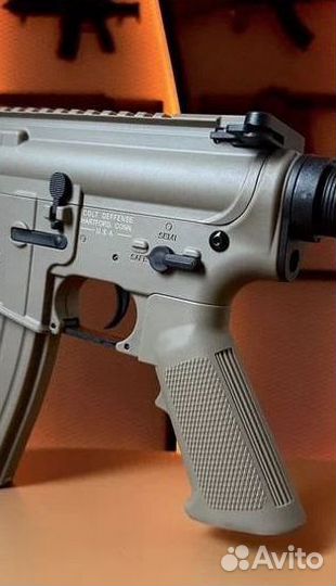 Автомат на орбизах М4