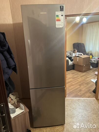 Холодильник samsung