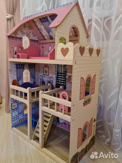 Кукольный домик