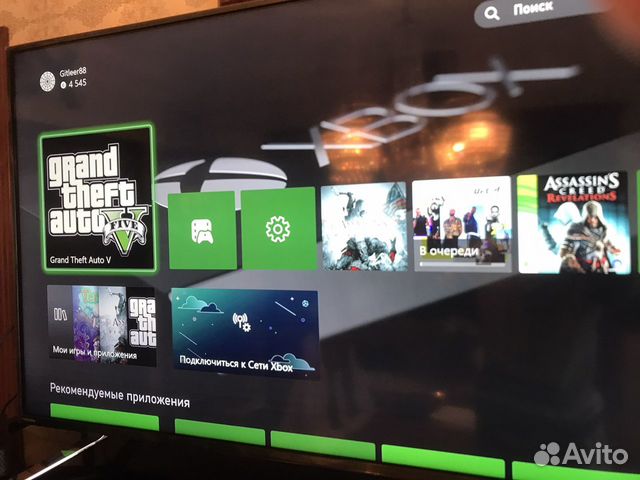 Xbox One в отличном состоянии с дисками