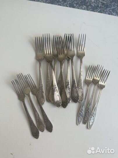 Ножи, вилки, столовые, чайные ложки мельхиор