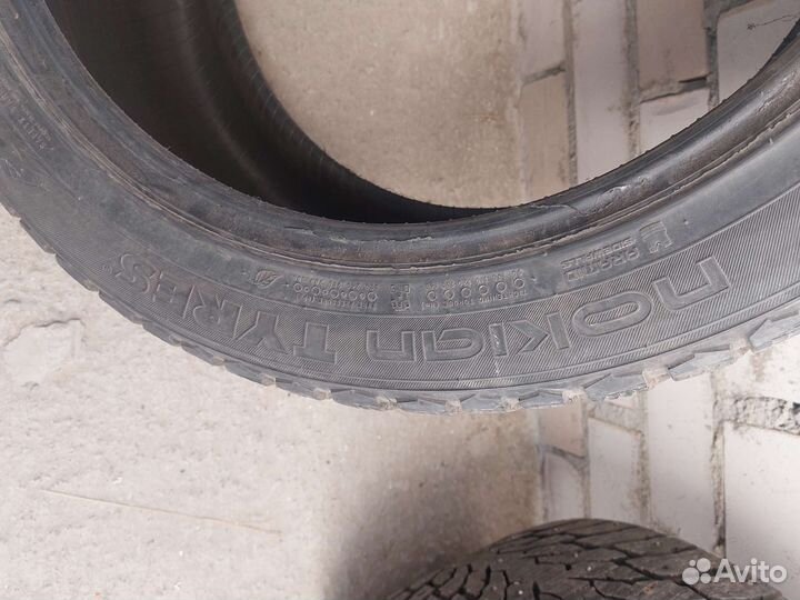 Nokian Tyres Hakkapeliitta 9 SUV 295/40 R21