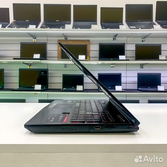 Игровой ноутбук MSI i7/GeForce/16RAM/SSD+HDD