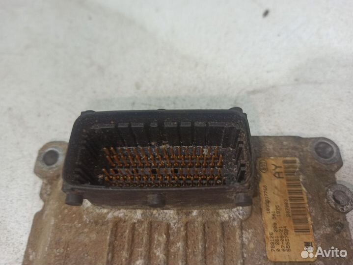 Блок управления двигателем