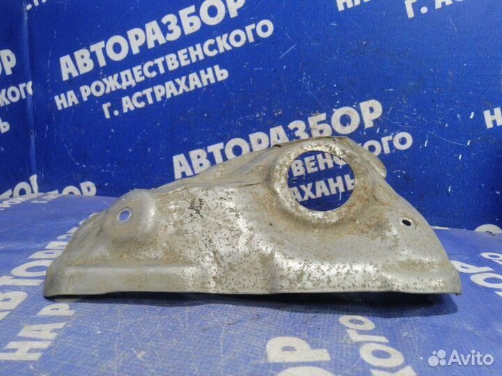 Тепловой экран Nissan Teana J32 седан VQ25DE 2009