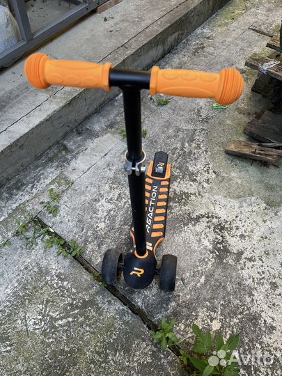 Самокат детский Reaction