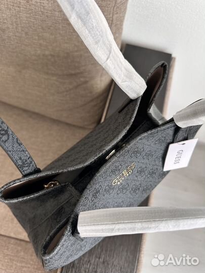 Умка guess vikky tote 2in1 оригинал