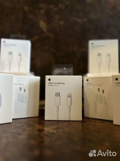 Адаптер питания для Apple 20W USB-C + провод