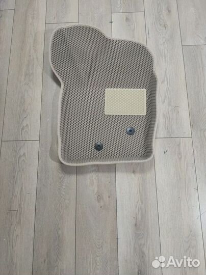 Автоковрики EVA с бортами в Хëндай Санта Фэ-4 эва