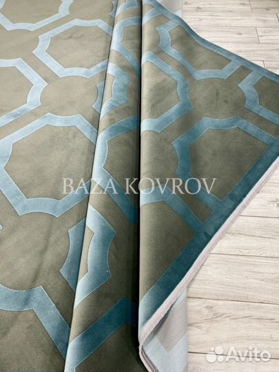 Ковер современный