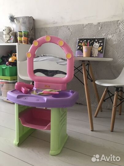 Трюмо с зеркалом детское