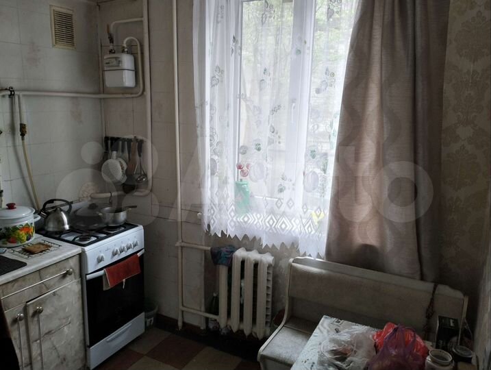 Комната 10 м² в 3-к., 1/4 эт.