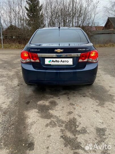 Chevrolet Cruze 1.8 AT, 2011, 213 000 км