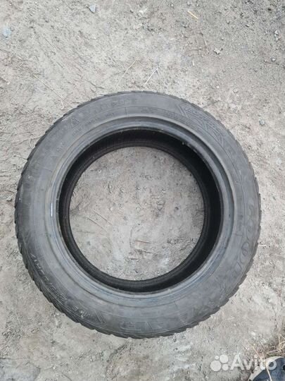 Goodyear UltraGrip Extreme 255/50 R17
