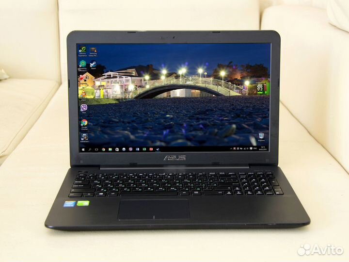 Мощный Asus (Core i3, 8/500 Гб, GeForce 920M)