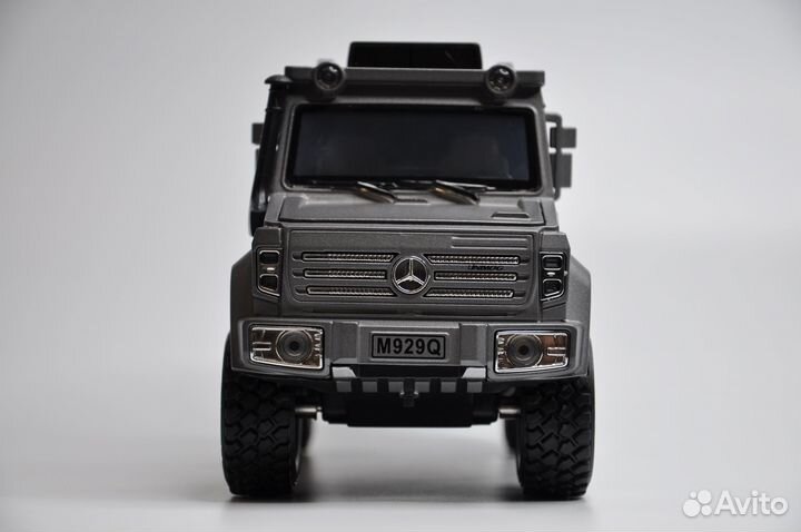 Модель автомобиля Mercedes Unimog U5000 металл
