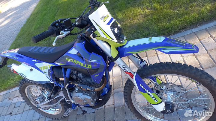 Продам мотоцикл пит байк